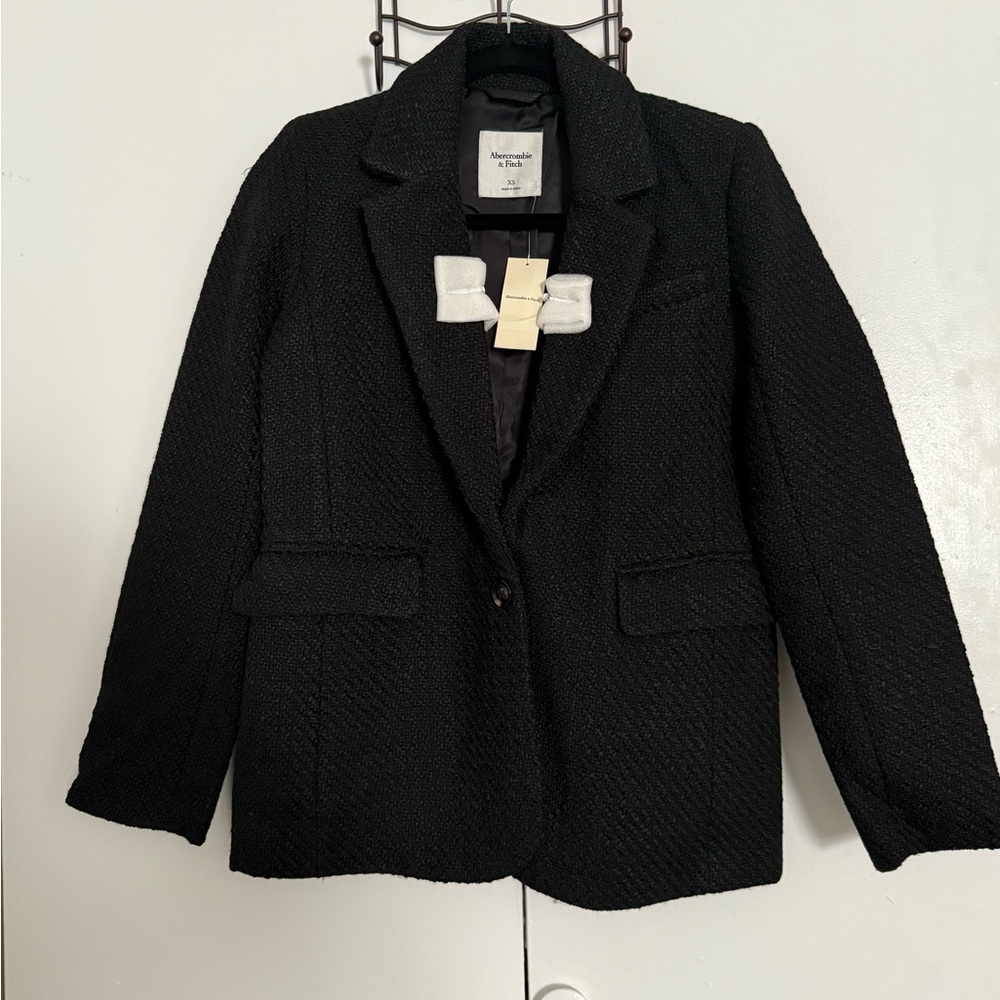 Brand New Abercrombie & Fitch Black Textured Blazer